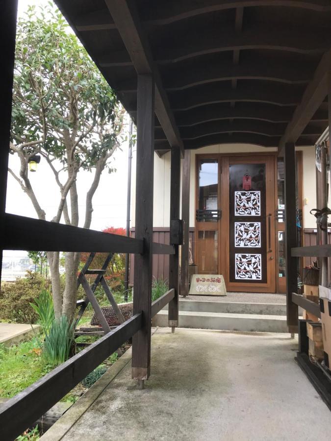 ヨーコのお宿 わくわく Toyama Station Εξωτερικό φωτογραφία