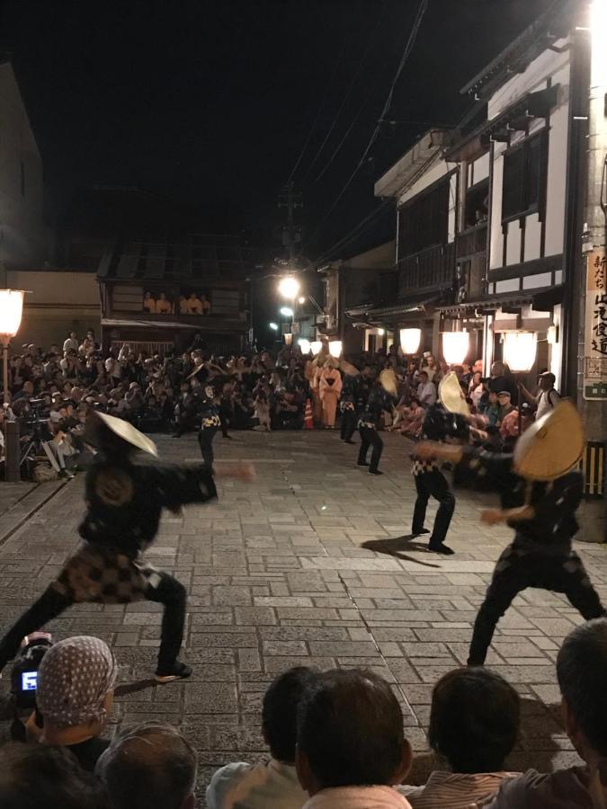 ヨーコのお宿 わくわく Toyama Station Εξωτερικό φωτογραφία